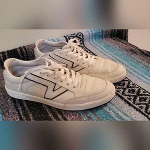 Mens vans lowland size 13